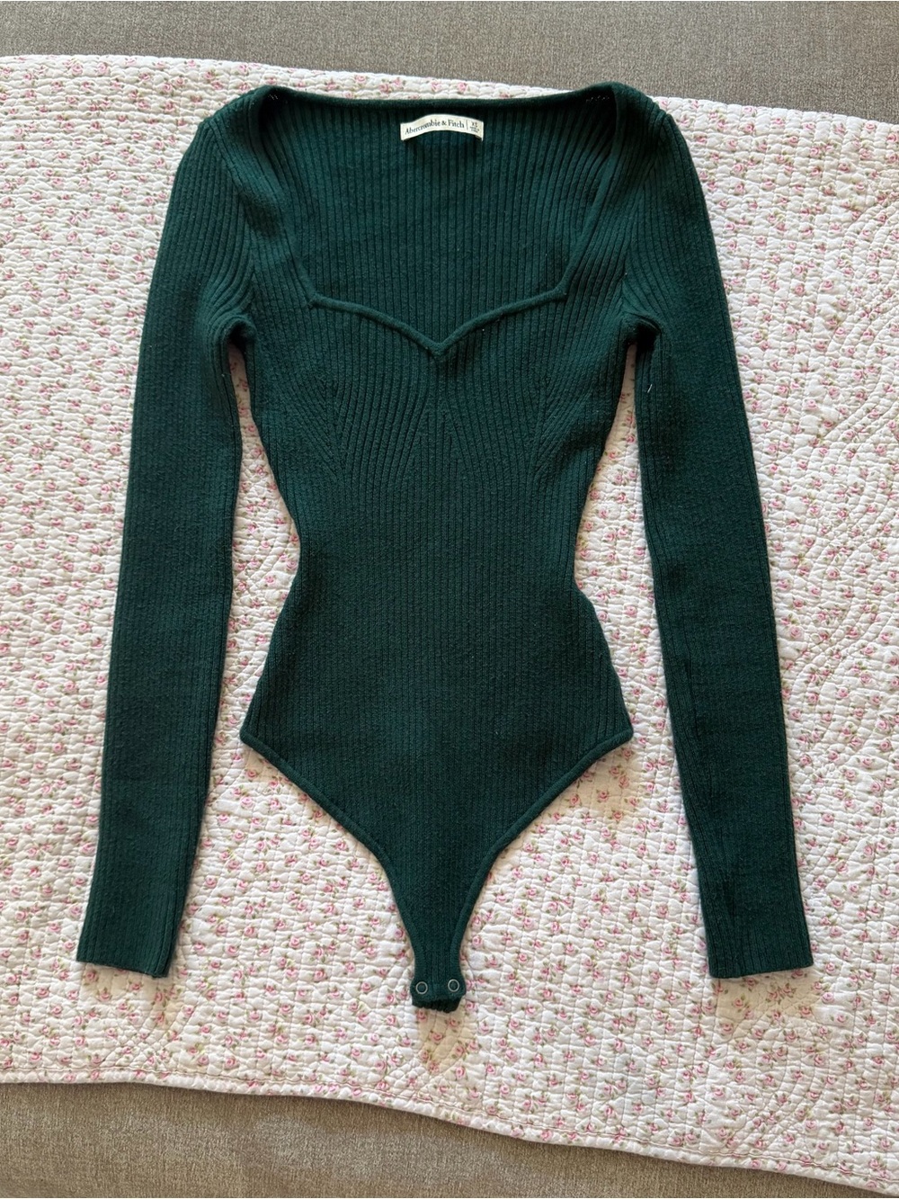 Abercrombie & Fitch Sweetheart Neckline Long Sleeve Knit Sweater Thong Bodysuit